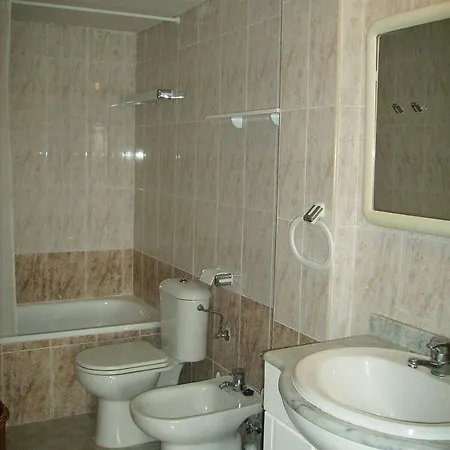 Ventura Village Park 5* Салоу