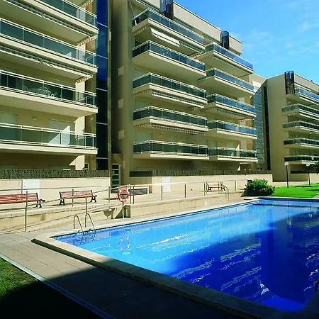 Ventura Village Park Отель Салоу